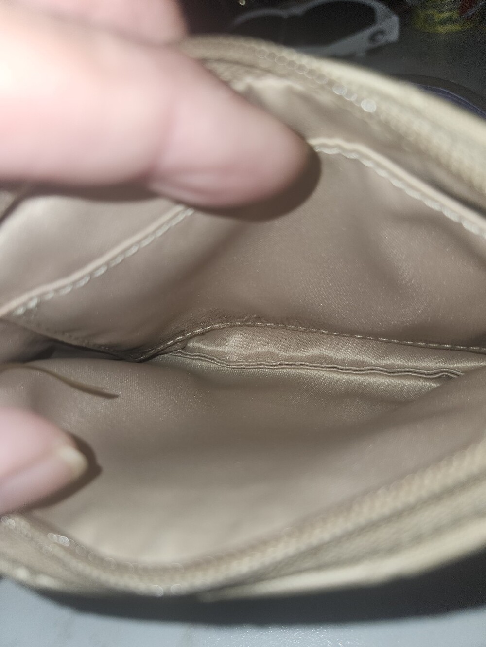 Coach Poppy Signature Jacquard Wristlet - Picture 6 of 9